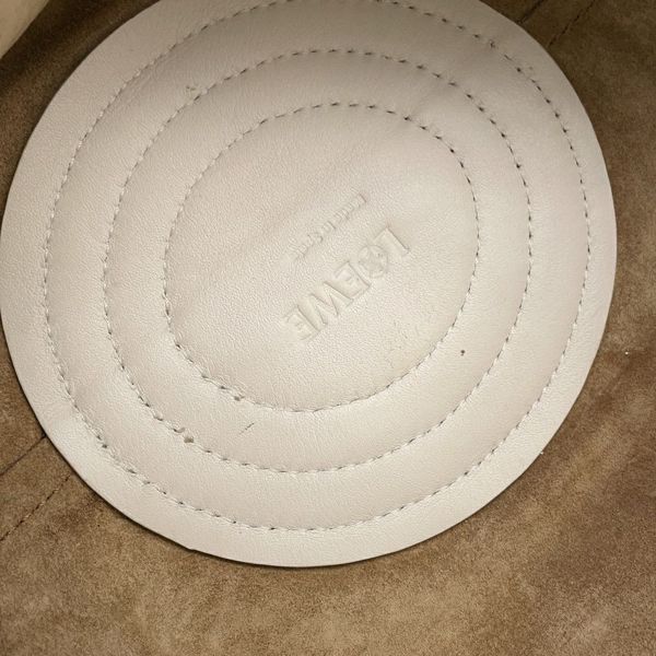 ロエベ チェーンショルダーバッグ パセオ スモール  レザー LOEWE バッグ 白