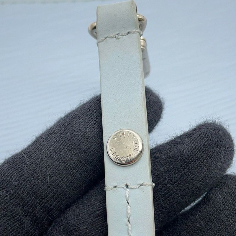 ルイヴィトン ショルダーバッグ エピ イージー・ポーチ M80480 LOUIS VUITTON ヴィトン