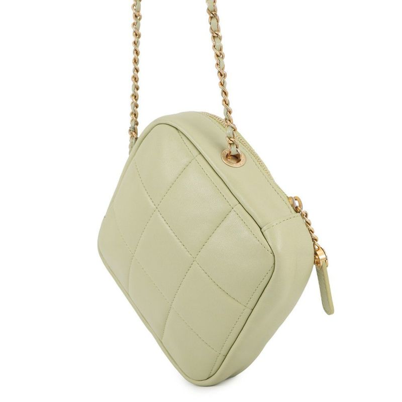 シャネル チェーンショルダーバッグ ココマーク マトラッセ ラムスキン AS2201 CHANEL