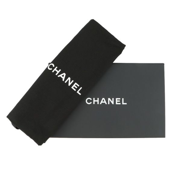 シャネル チェーンショルダーバッグ ココマーク ミニ マトラッセ 20 ラムスキン A69900 CHANEL 黒