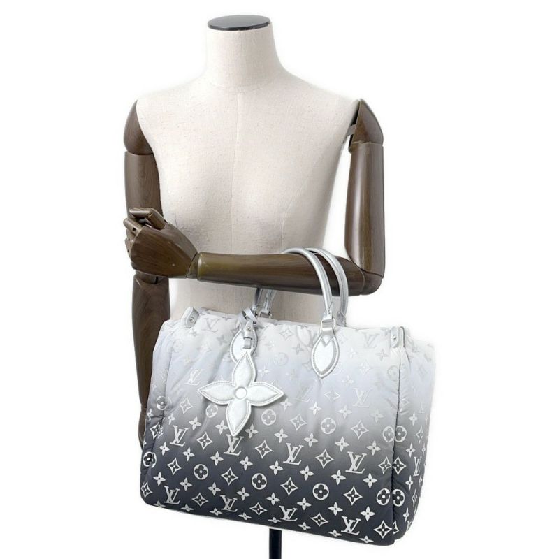 ルイヴィトン トートバッグ モノグラム・ナイロン LV SKI オンザゴーMM M11847 2way 白 ホワイト 黒 ブラック