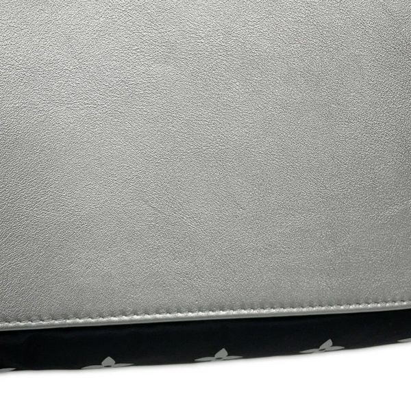 ルイヴィトン トートバッグ モノグラム・ナイロン LV SKI オンザゴーMM M11847 2way 白 ホワイト 黒 ブラック