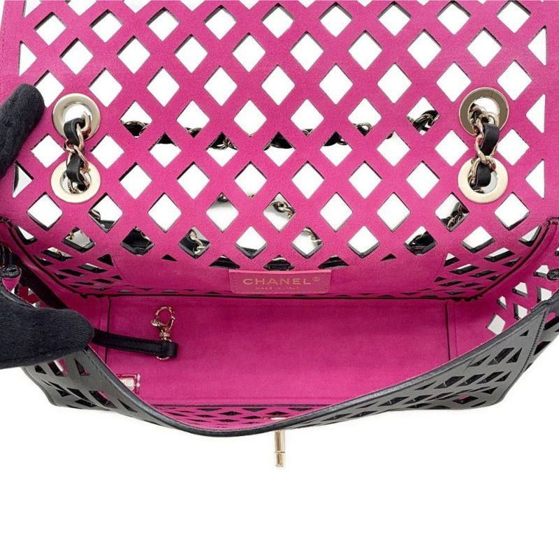 シャネル チェーンショルダーバッグ パンチング カーフレザー AS2376 CHANEL 黒