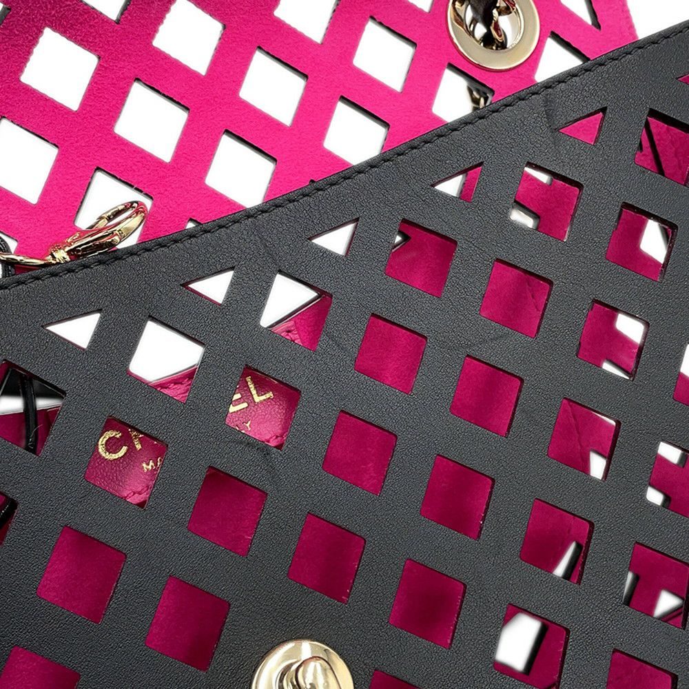 シャネル チェーンショルダーバッグ パンチング カーフレザー AS2376 CHANEL 黒