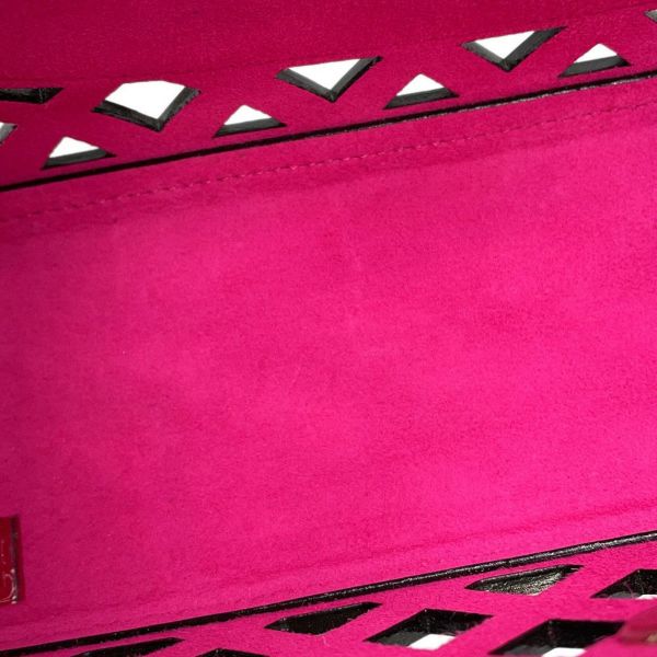 シャネル チェーンショルダーバッグ パンチング カーフレザー AS2376 CHANEL 黒