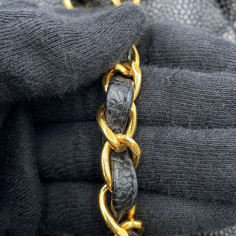 シャネル チェーンショルダーバッグ マトラッセ25 ココマーク ダイアナ キャビアスキン A01165 CHANEL 黒