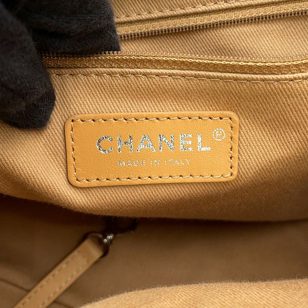 シャネル トートバッグ ドーヴィルライン ミディアム ショッピングバッグ ロゴ キャンバス A67001 CHANEL