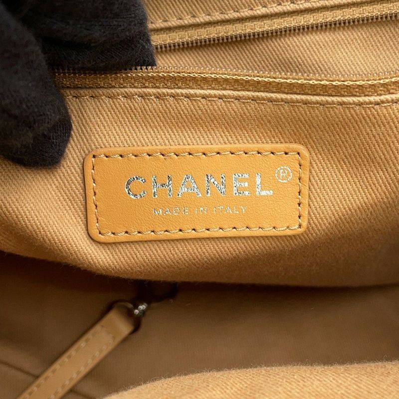 シャネル トートバッグ ドーヴィルライン ミディアム ショッピングバッグ ロゴ キャンバス A67001 CHANEL