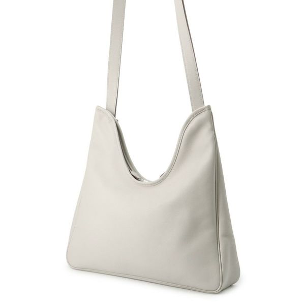 エルメス ショルダーバッグ マサイ カット32 パールグレー/シルバー金具 スイフト □O刻印