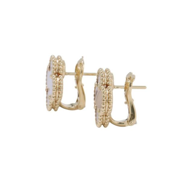 ヴァンクリーフ&アーペル ピアス ヴィンテージ アルハンブラ イヤリング マザーオブパール K18YGイエローゴールド VCARA44100