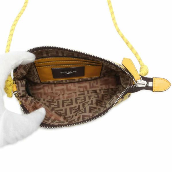 フェンディ ショルダーバッグ フラグメント 藤原ヒロシ コラボ バゲット スリム クラッチ キャンバス 8BS073 FENDI