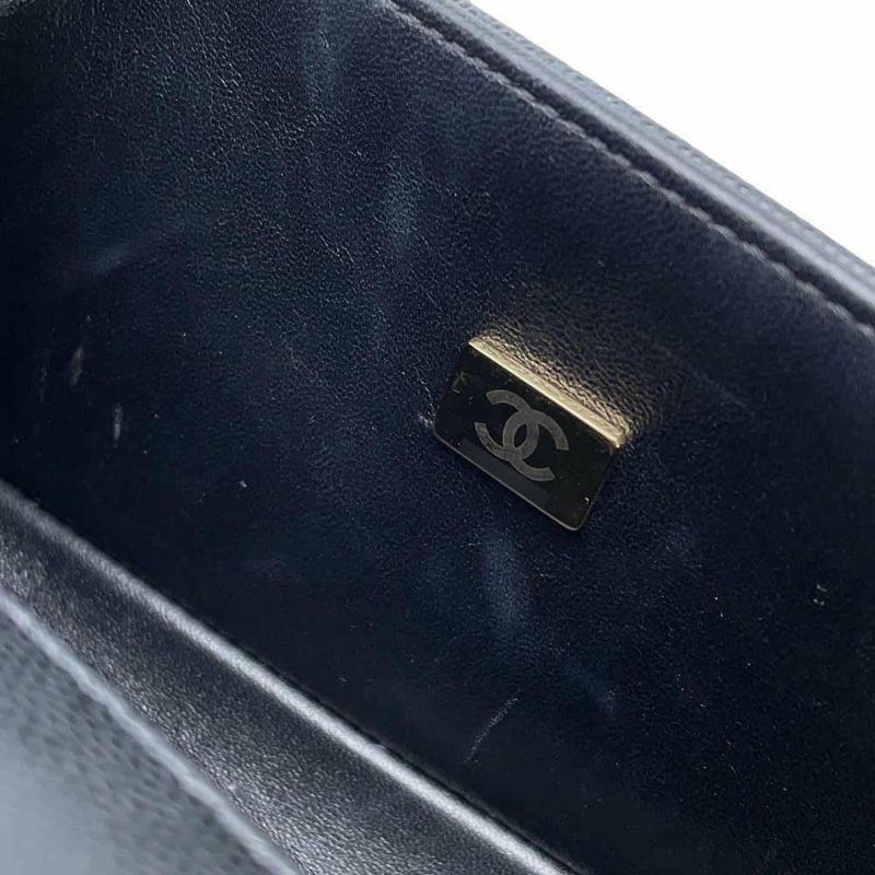 シャネル チェーンショルダーバッグ ボーイシャネル スモール マトラッセ ココマーク A67085 CHANEL 黒