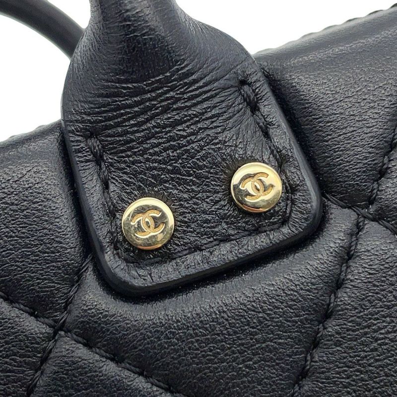 シャネル チェーンショルダーバッグ マトラッセ トランク バニティ ラムスキン AS3344 CHANEL 黒