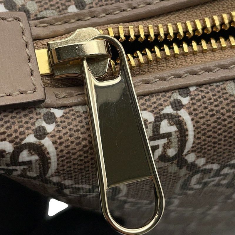 グッチ ショルダーバッグ GGシャドウ ワンショルダーバッグ 795059 GUCCI