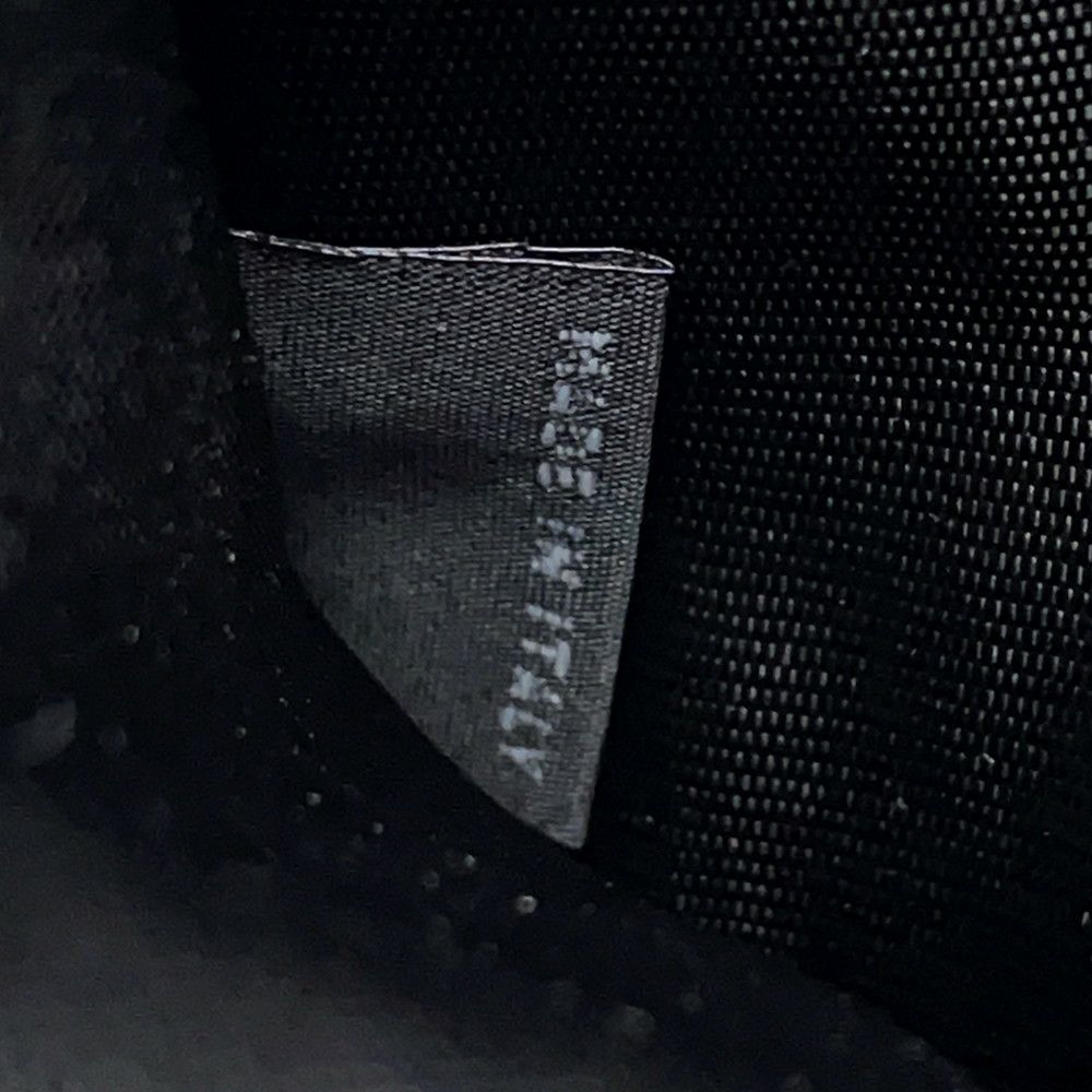 プラダ 三つ折り財布 サフィアーノ ロゴ トライアングル 1M0176 PRADA 財布 黒