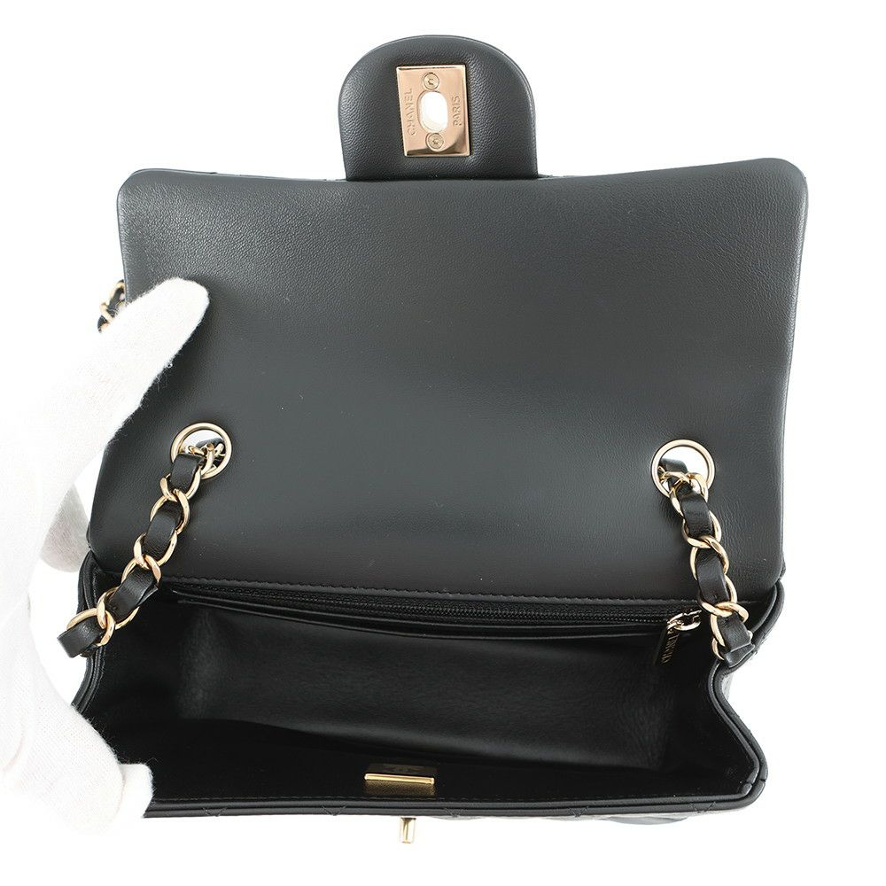 シャネル チェーンショルダーバッグ ミニ マトラッセ 20 ココマーク ラムスキン A69900 CHANEL 黒