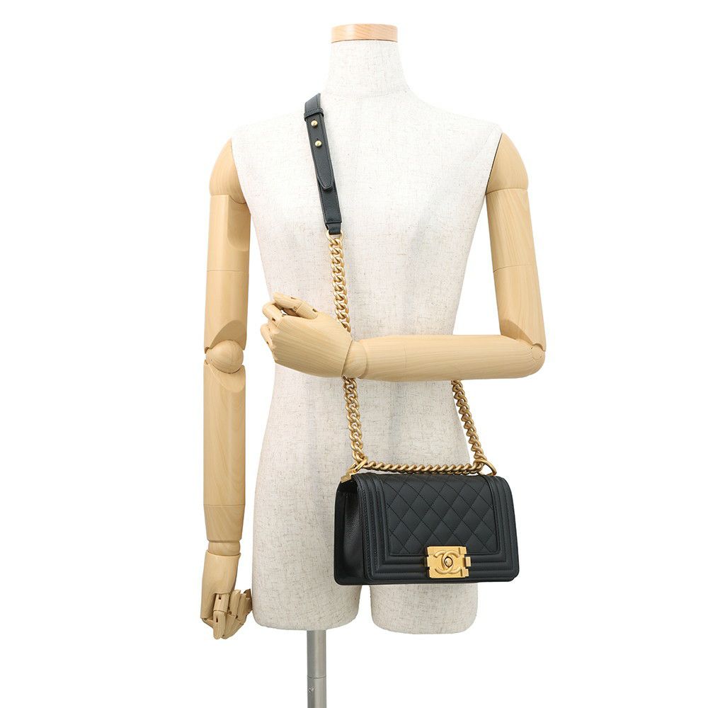 シャネル チェーンショルダーバッグ ボーイシャネル スモール マトラッセ ココマーク キャビアスキン A67085 CHANEL 黒