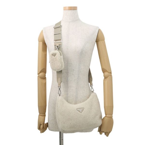 プラダ ショルダーバッグ ファー ホーボーバッグ パイル 1BC151 PRADA