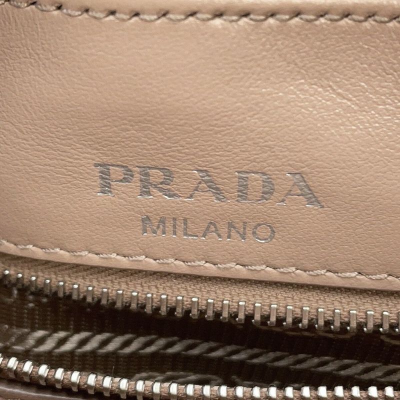 プラダ チェーンショルダー ダイアグラム レザー 1BH083 PRADA