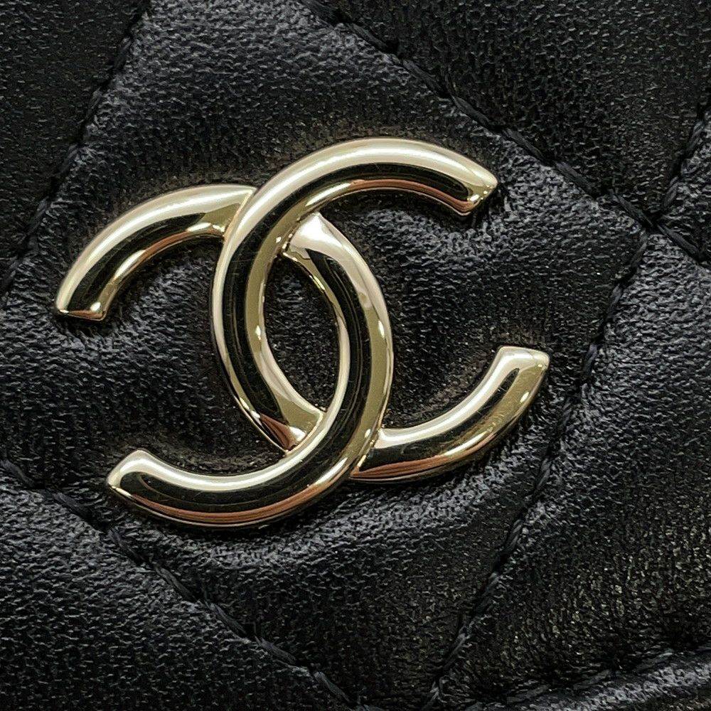 シャネル チェーンウォレット マトラッセ パール ココマーク ラムスキン AP2579 CHANEL 財布 黒
