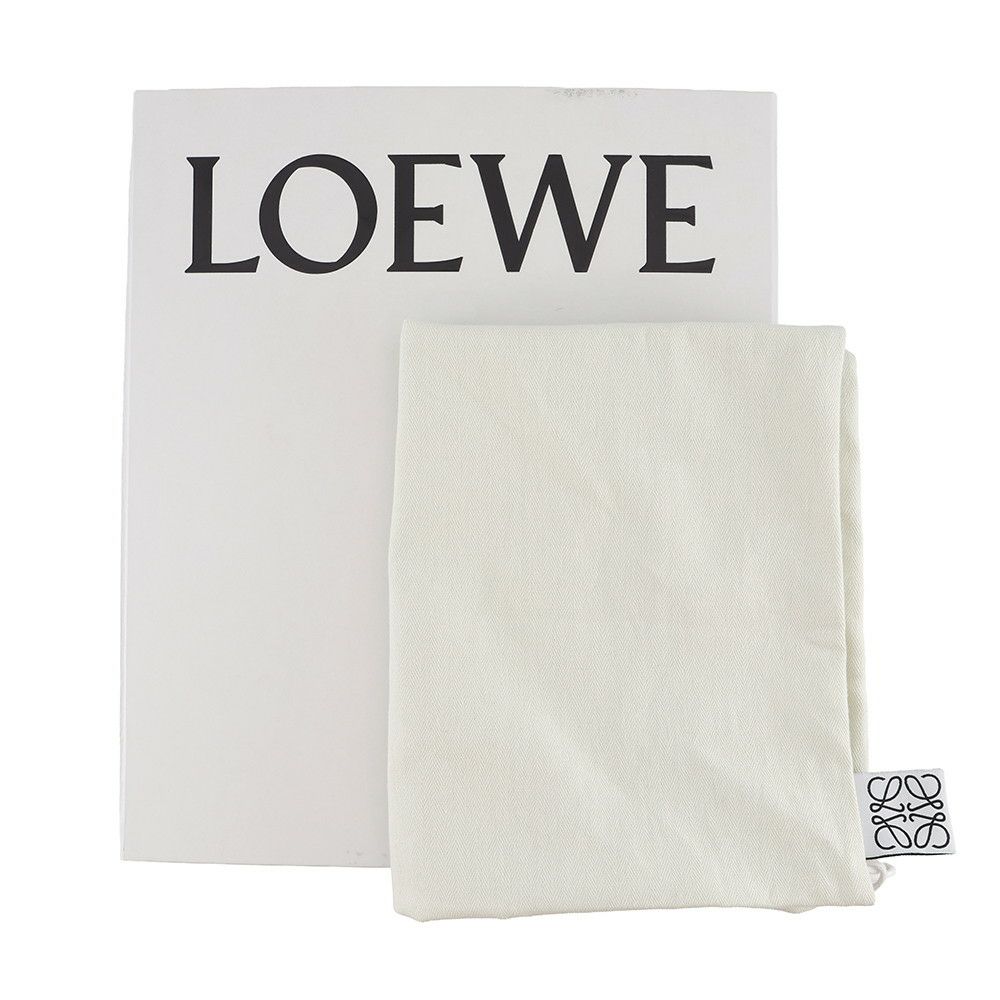 ロエベ ショルダーバッグ スナフジタコラボ マンドラゴラ キュービィ レザー B906Q63X02 LOEWE