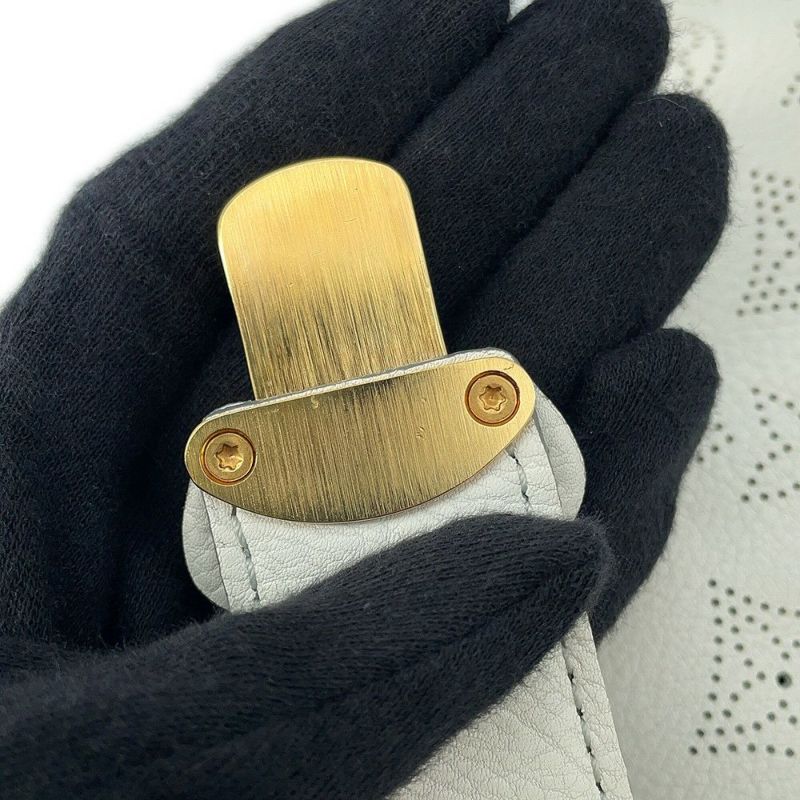 ルイヴィトン ショルダーバッグ モノグラム・マヒナ マヒナ XS M95661 LOUIS VUITTON ヴィトン バッグ 白