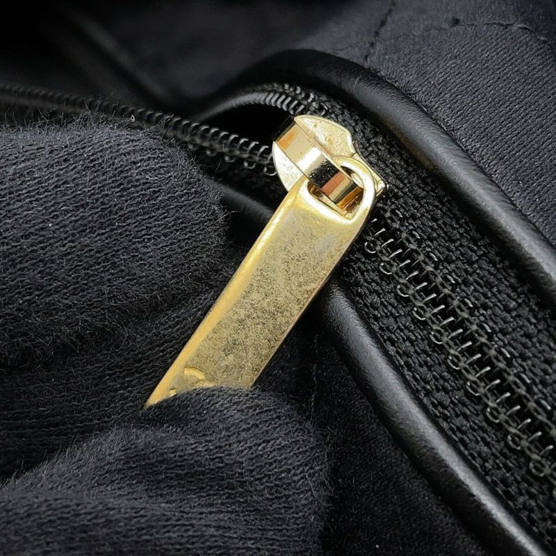 シャネル チェーンショルダーバッグ CHANEL22 スモール シャイニーカーフスキン AS3260 CHANEL ポーチ付き 黒