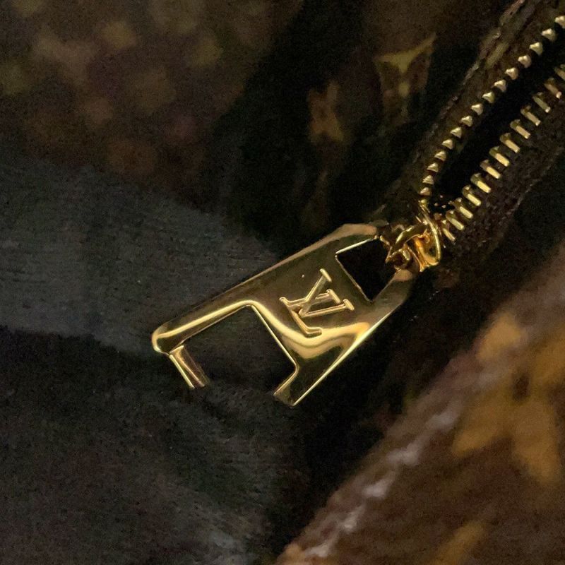 ルイヴィトン トートバッグ リサイクルメタリックナイロン/モノグラム オンザゴーMM M21069 LOUIS VUITTON 黒 ブラック