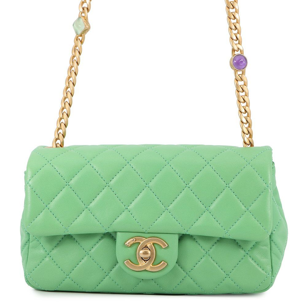 シャネル チェーンショルダーバッグ ミニ マトラッセ 20 ココマーク ラムスキン A69900 CHANEL