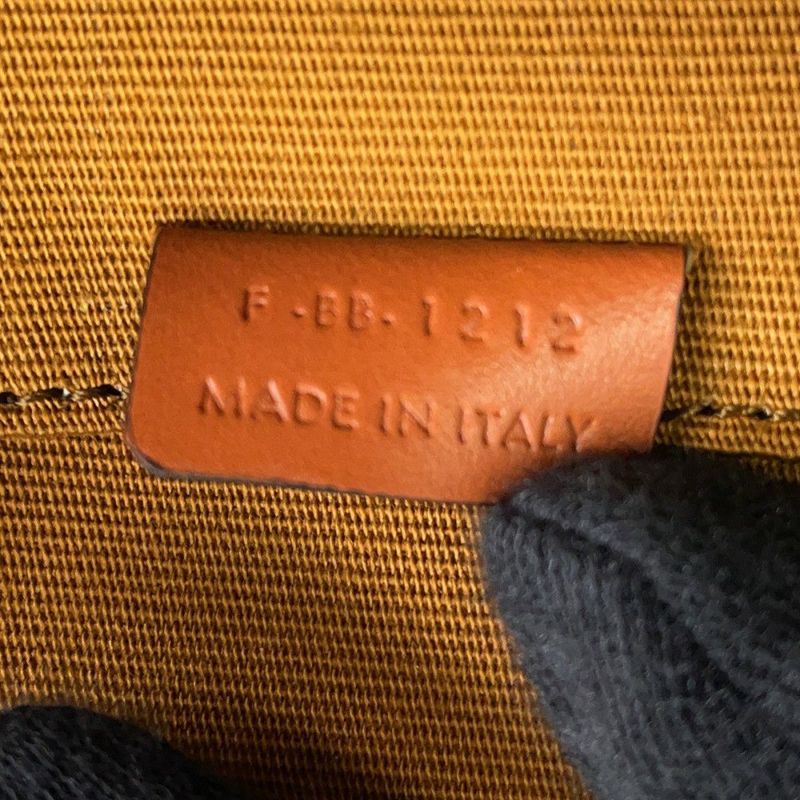 セリーヌ ハンドバッグ トリオンフ ミニカメラバッグ PVC レザー 10J582 CELINE