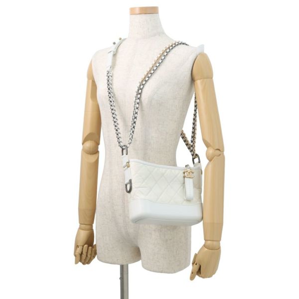 シャネル チェーンショルダーバッグ ガブリエル ドゥ シャネル スモール ホーボーバッグ A91810 CHANEL 白