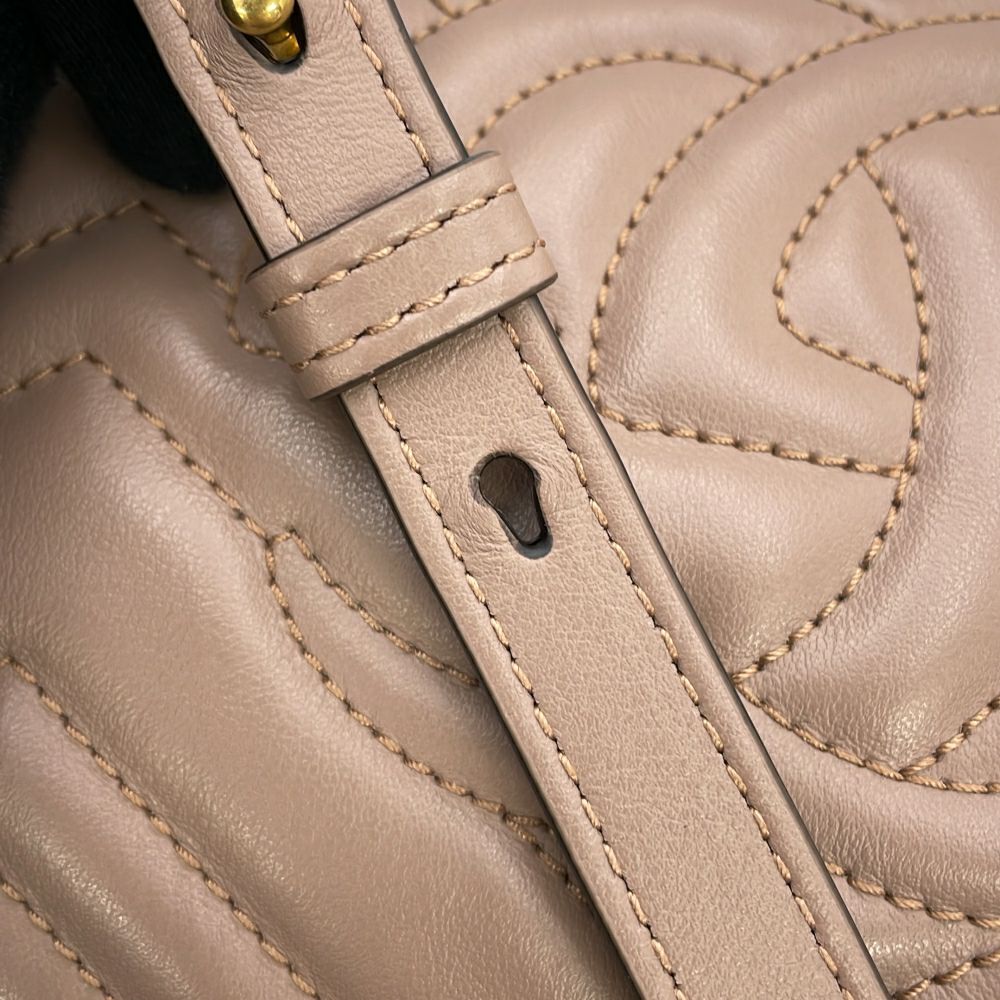 グッチ ショルダーバッグ GGマーモント キルティング スモール 447632 GUCCI