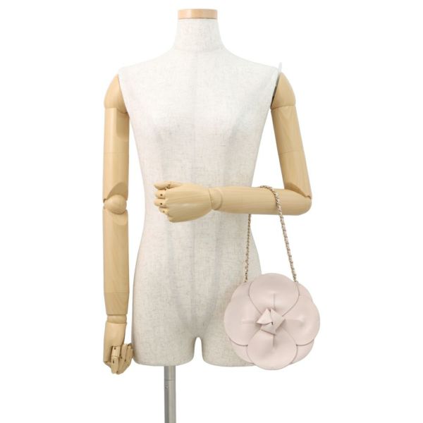 シャネル チェーンポシェット カメリア ココマーク サテン ラムスキン CHANEL ハンドバッグ