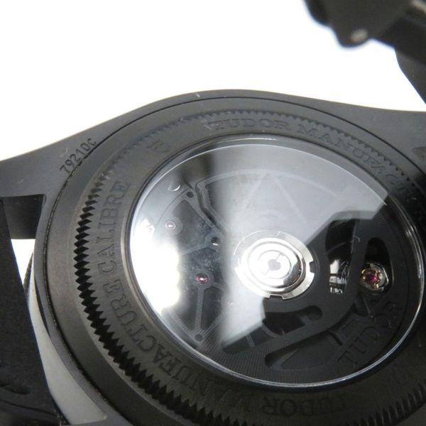 チュードル ブラックベイ セラミック M79210CNU-0001 TUDOR チューダー 腕時計 黒文字盤