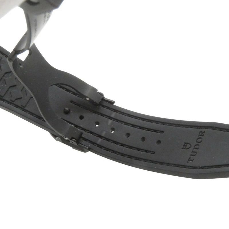チュードル ブラックベイ セラミック M79210CNU-0001 TUDOR チューダー 腕時計 黒文字盤