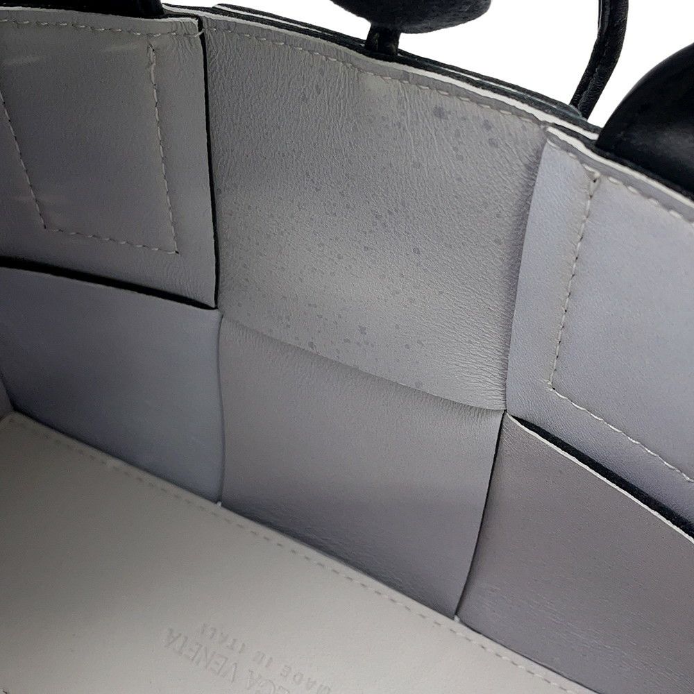 ボッテガヴェネタ ハンドバッグ ミニ マキシイントレチャート キャンディ アルコトート ラムレザーBOTTEGA VENETA バッグ 黒