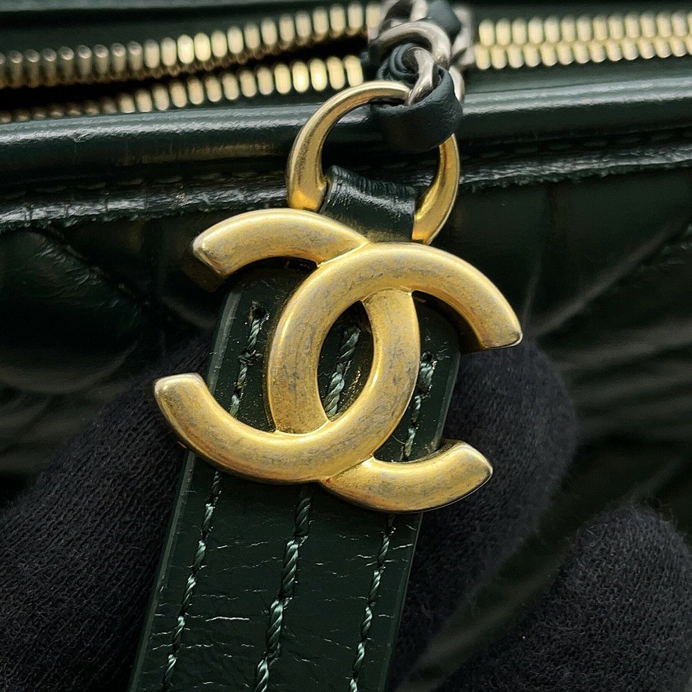 シャネル チェーンショルダーバッグ カーフレザー ガブリエル ドゥ ホーボー ラージ A93824 CHANEL 2way