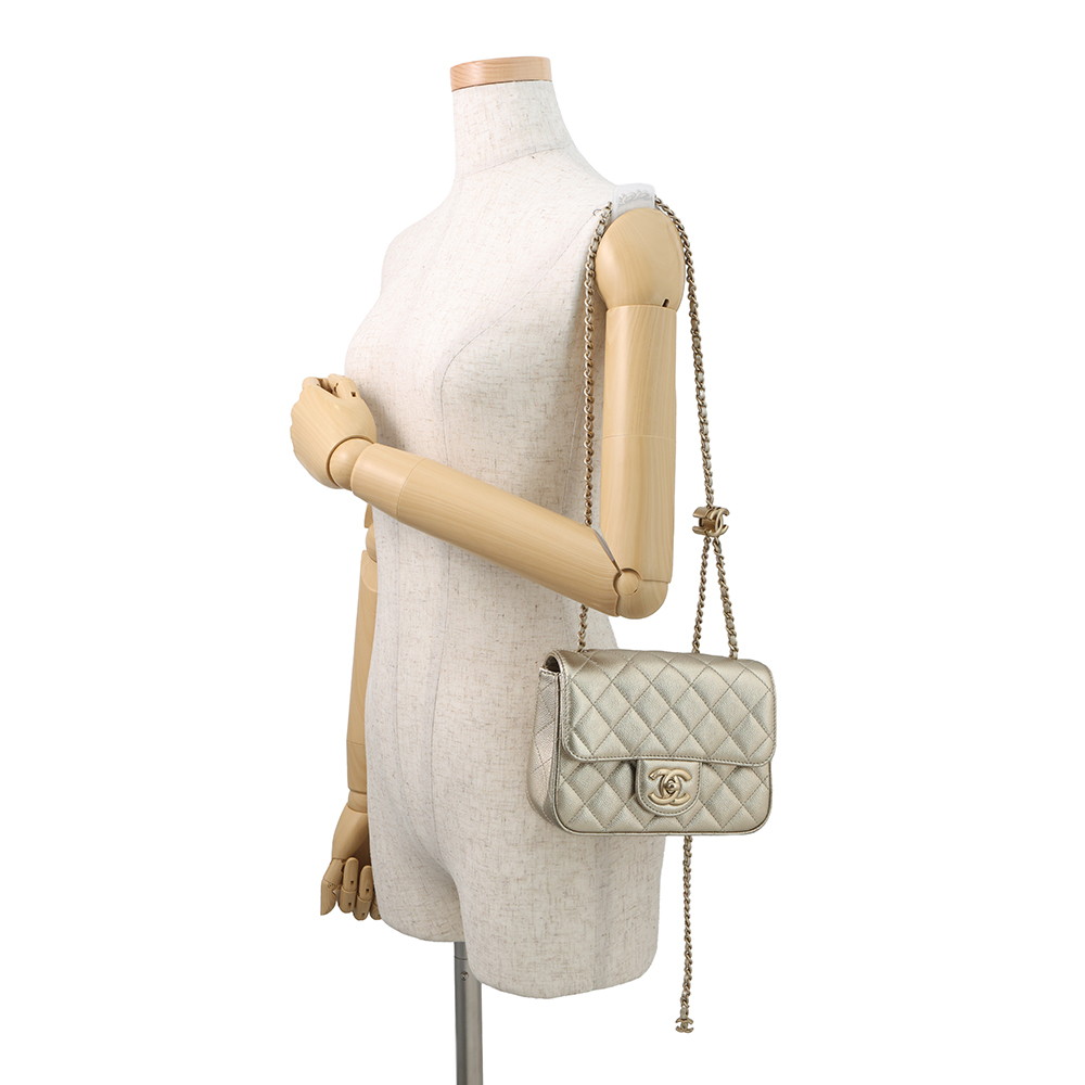 シャネル チェーンショルダーバッグ マトラッセ ココマーク キャビアスキン AS5758 CHANEL