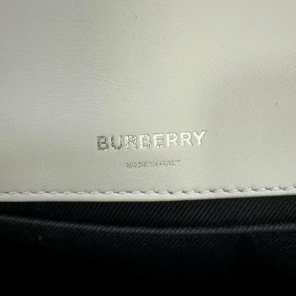 バーバリー チェーンショルダーバッグ ローラ レザー BURBERY バッグ 白