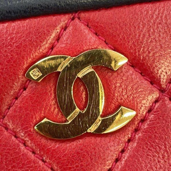 シャネル チェーンショルダーバッグ マトラッセ ココマーク ラムスキン CHANEL トートバッグ