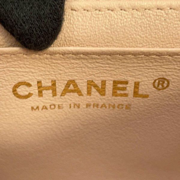 シャネル チェーンショルダーバッグ ココマーク マトラッセ ラムスキン A69900 CHANEL ミニ フラップ 黒