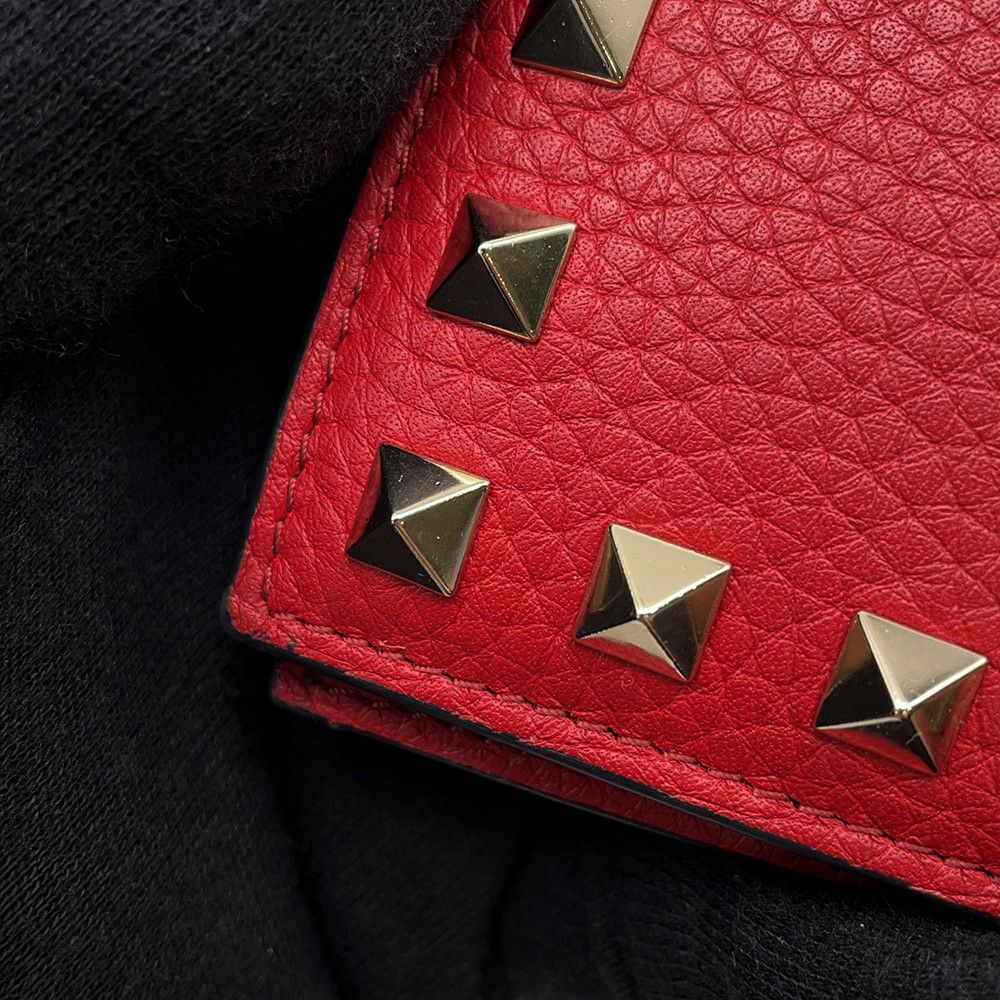 ヴァレンティノ・ガラヴァーニ 二つ折り財布 ロックスタッズ コンパクトウォレット レザー5W2P0P39VSH VALENTINO