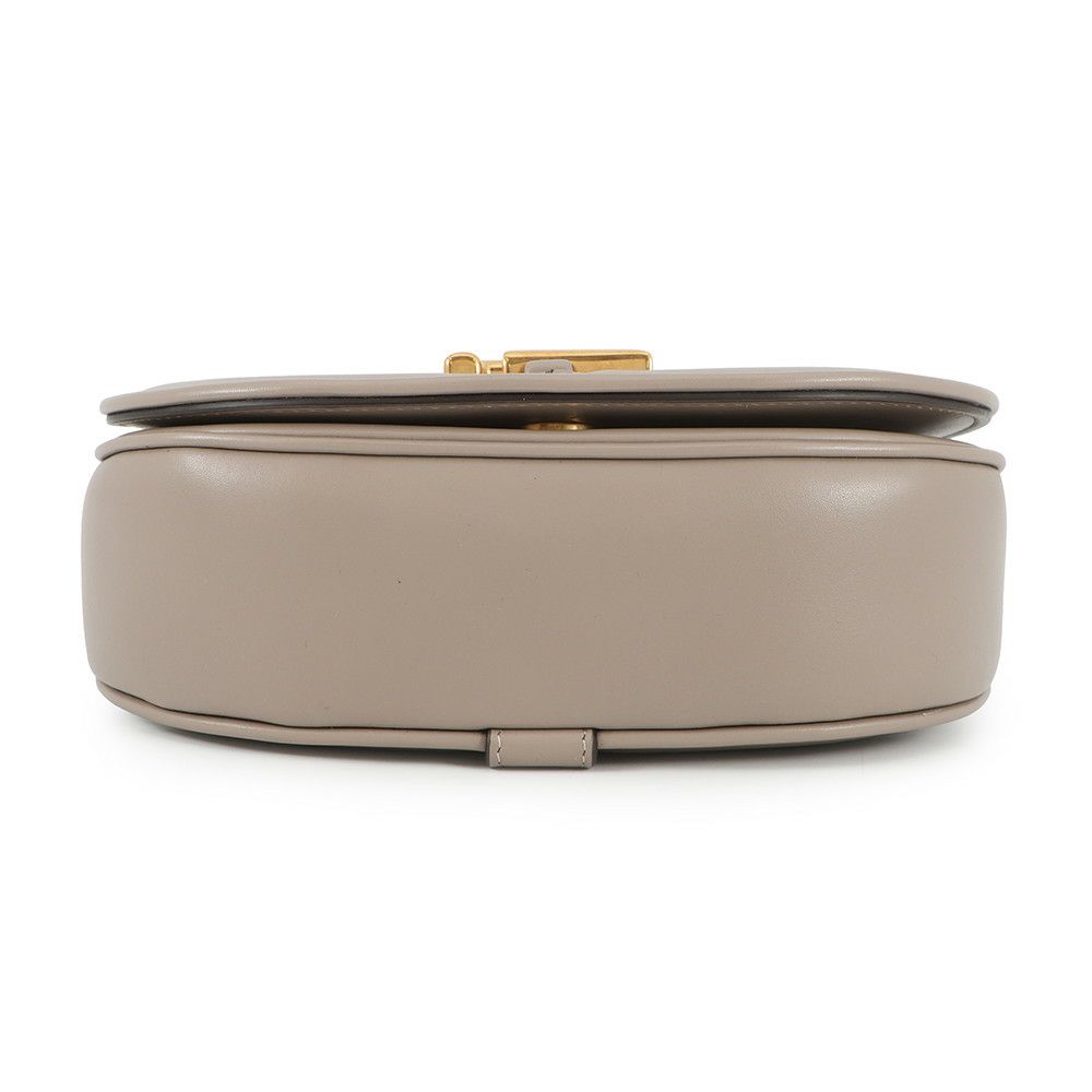 フェンディ ショルダーバッグ カモン スモール レザー 8BS082 FENDI バッグ 2way