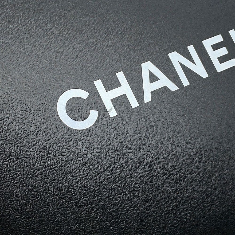 シャネル チェーンショルダーバッグ マトラッセ25 ココマーク ダブルチェーン エナメル パテント A01112 CHANEL