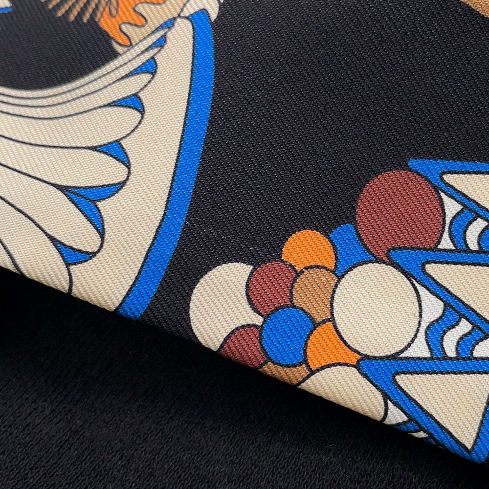 エルメス スカーフ ツイリー ラ パティスリー フランセーズ チャーム HERMES シルク 2023秋冬 ツイリー創立20周年 黒