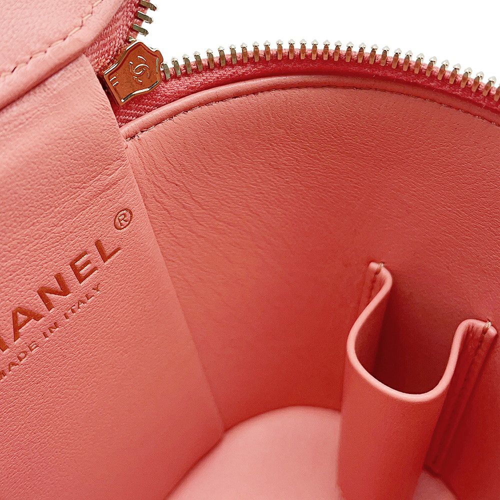 シャネル チェーンショルダーバッグ ココマーク マトラッセ トップハンドル バニティ CHANEL
