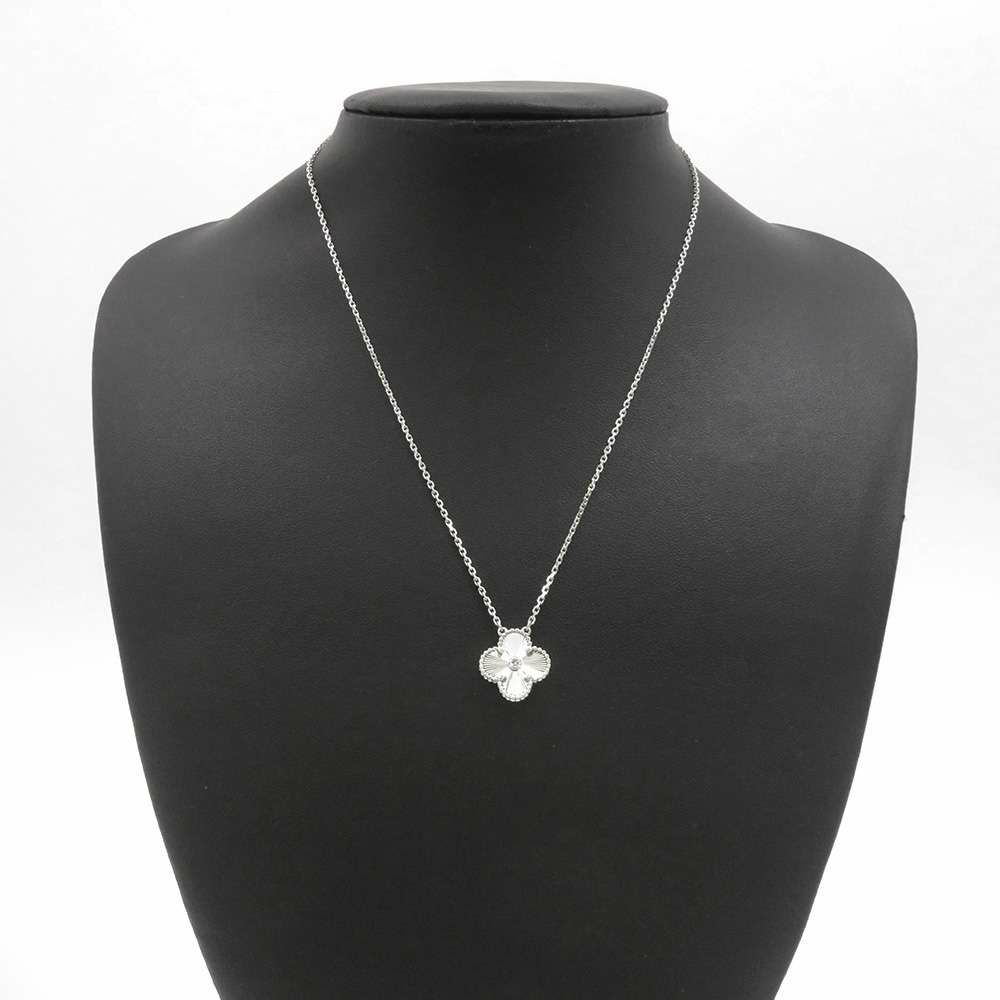 ヴァンクリーフ&アーペル ネックレス ヴィンテージ アルハンブラ ギヨシェ ダイヤ 1P K18WG VCARP6L800 2020年ホリデー限定