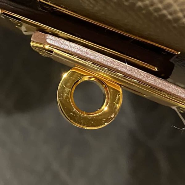 エルメス ハンドバッグ ケリー25 外縫い エトゥープ/ゴールド金具 エプソン W刻印 2wayショルダー