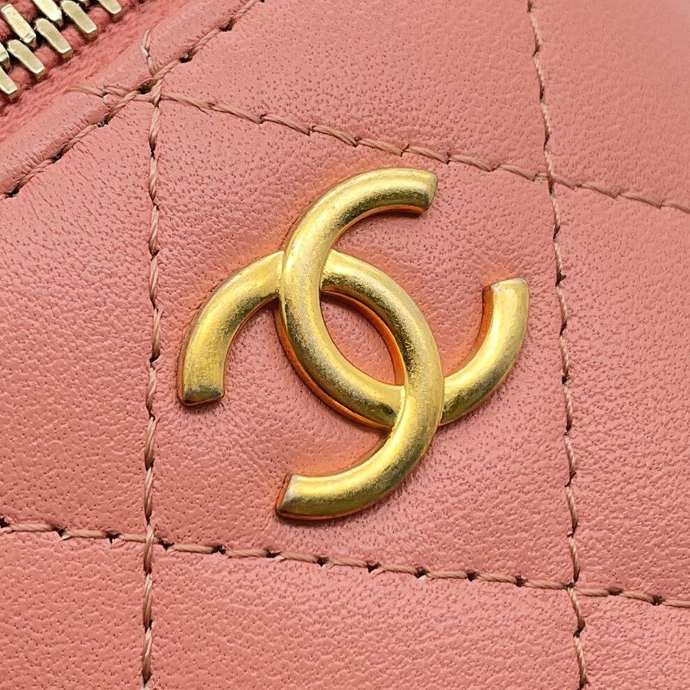 シャネル チェーンショルダーバッグ ココマーク マトラッセ トップハンドル バニティ CHANEL