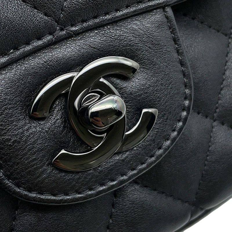 シャネル チェーンショルダーバッグ マトラッセ25 ココマーク ダブルチェーン カーフスキン A01112 CHANEL 黒